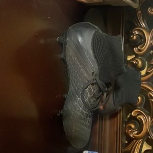 Nike 4.5 youth black soccer cleats